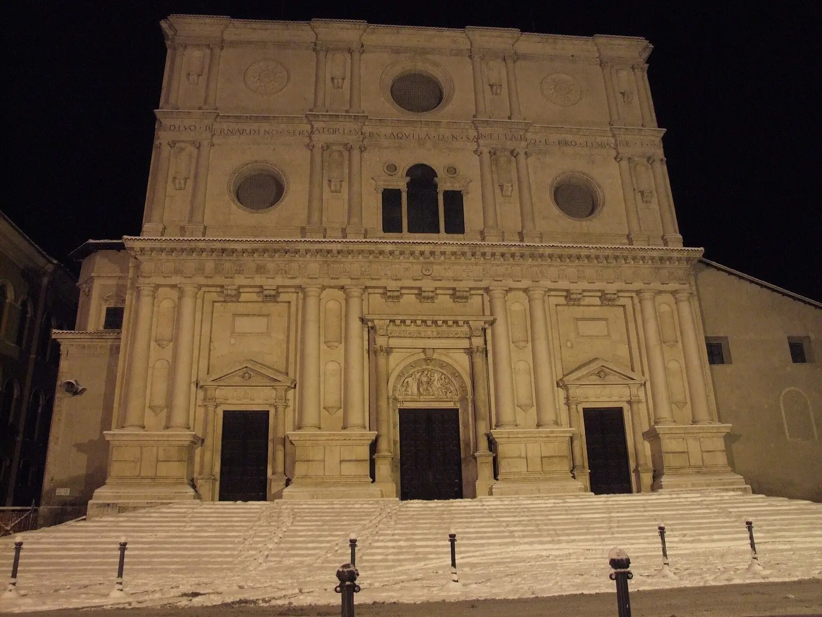 L’Aquila di notte