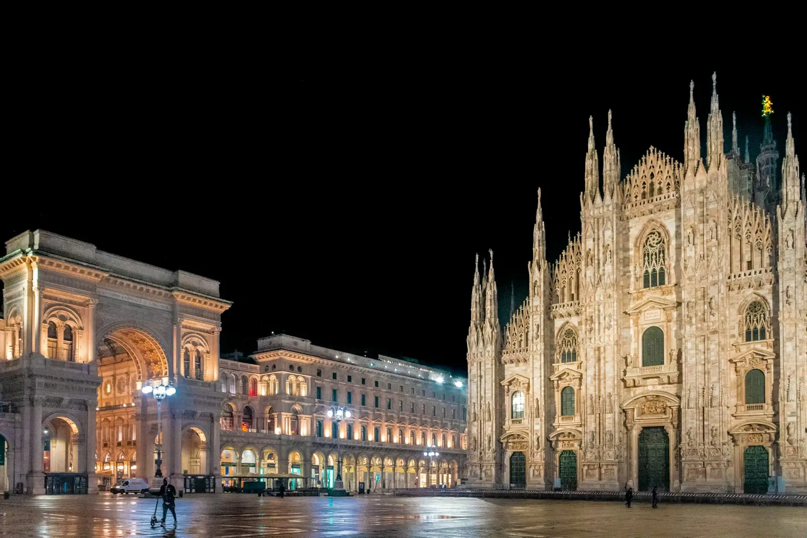 Milano di notte
