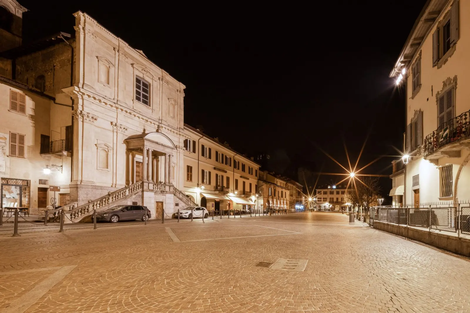 Modena di notte
