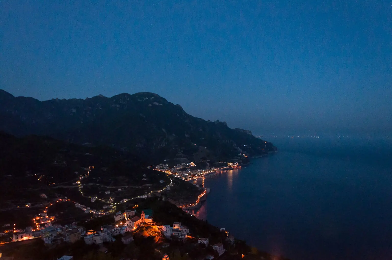 Ravello di notte