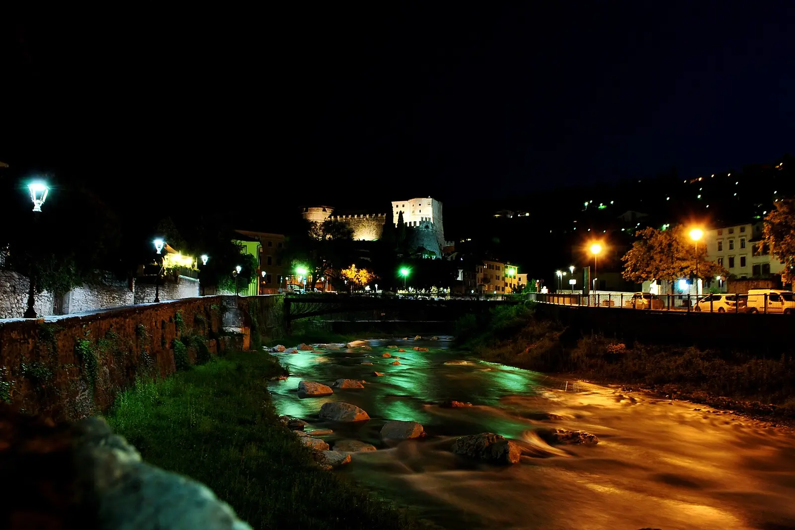Rovereto di notte