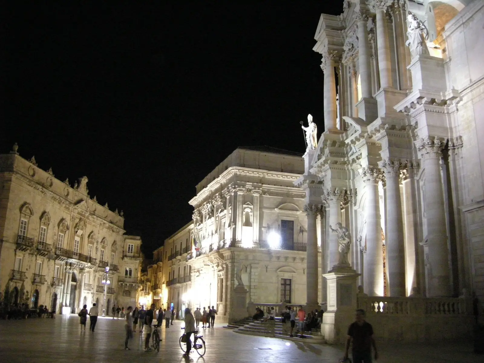 Siracusa di notte